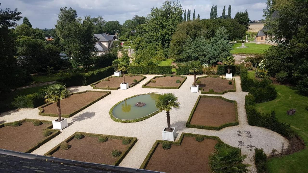 Appartement André Le Nôtre dans château XIX ème Bracquetuit Extérieur photo